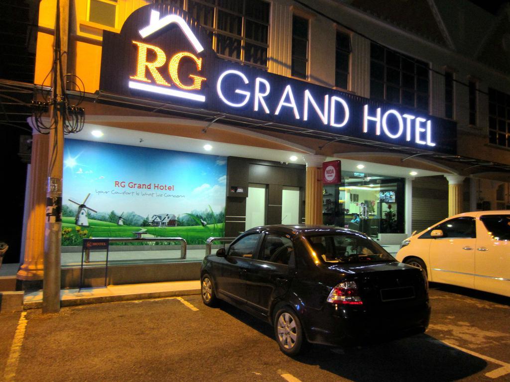 Rg Grand Hotel Batu Pahat Buitenkant foto